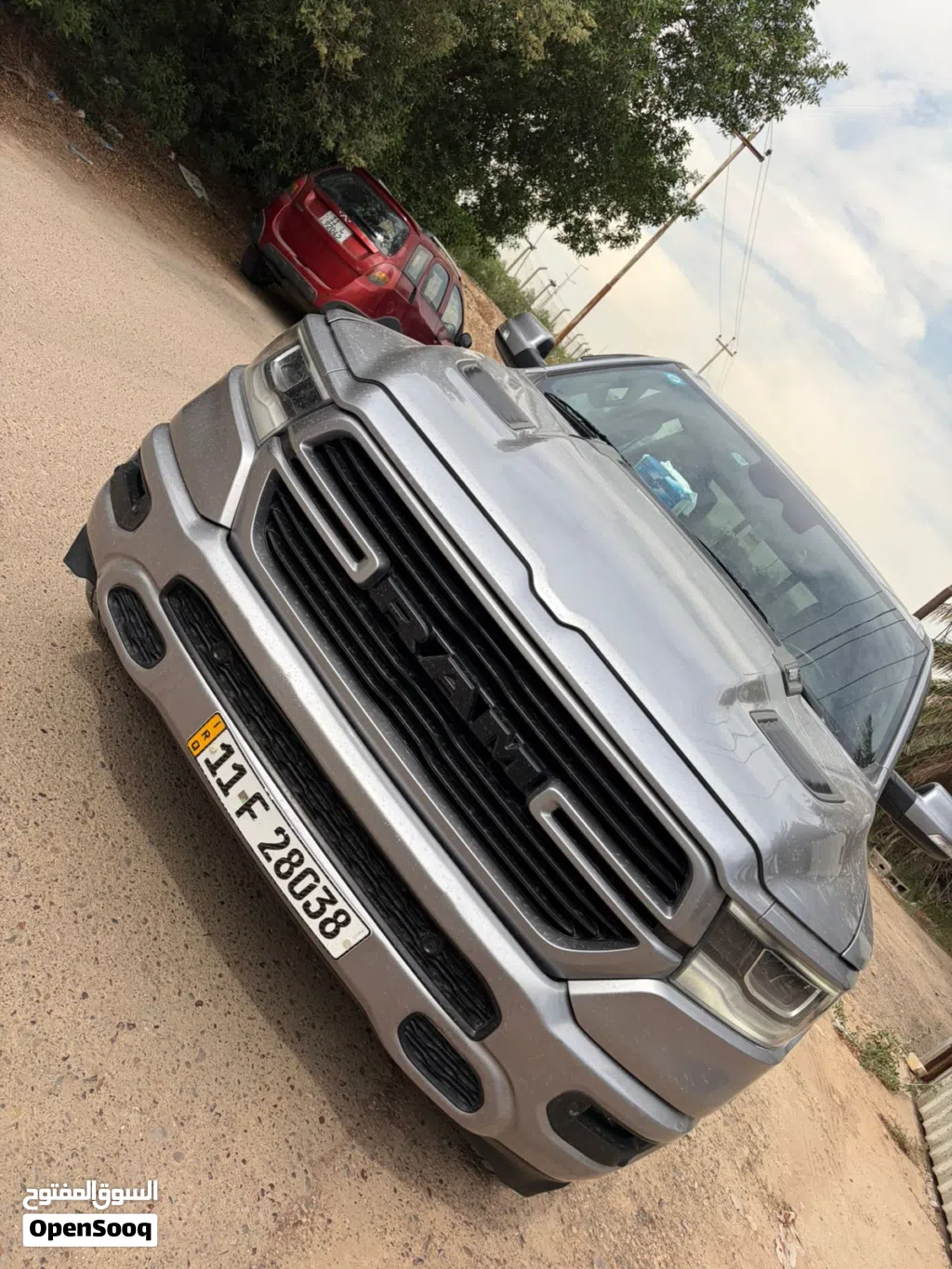 دۆج Ram 1500 Laramie Crew