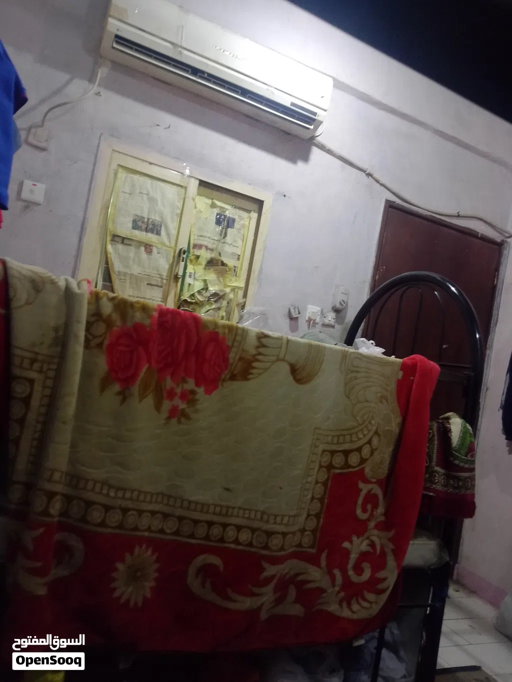 مطلوب شاب للسكن في حساوي مقابل البنك التجاري الايجار 14دينار قريب من جميع الموصلات