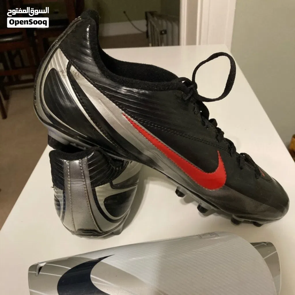 بوت original Nike نايك للملاعب