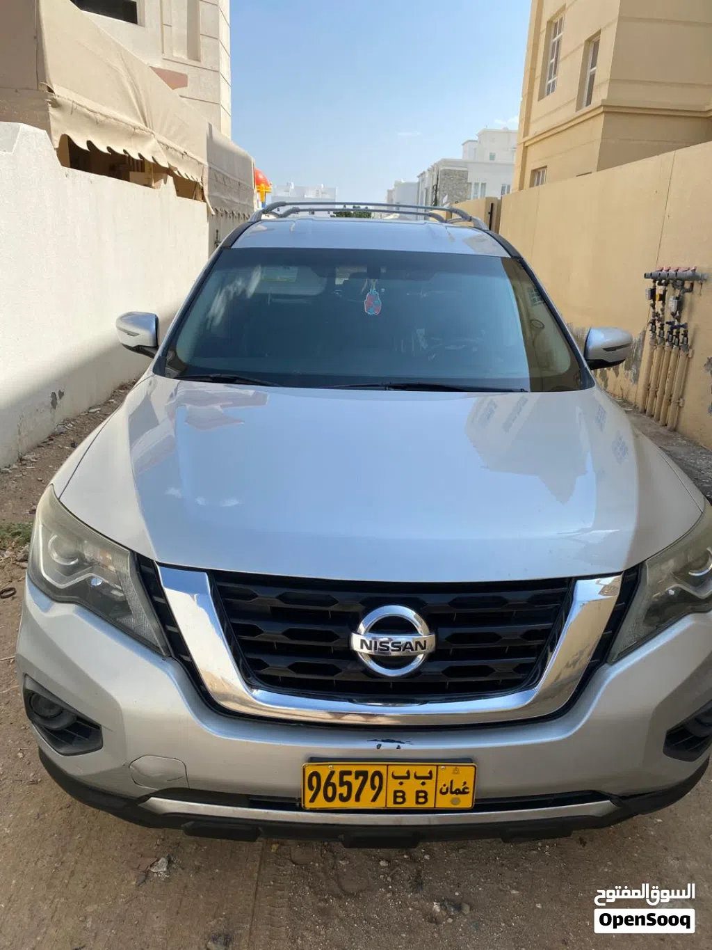 Nissan Pathfinder SL