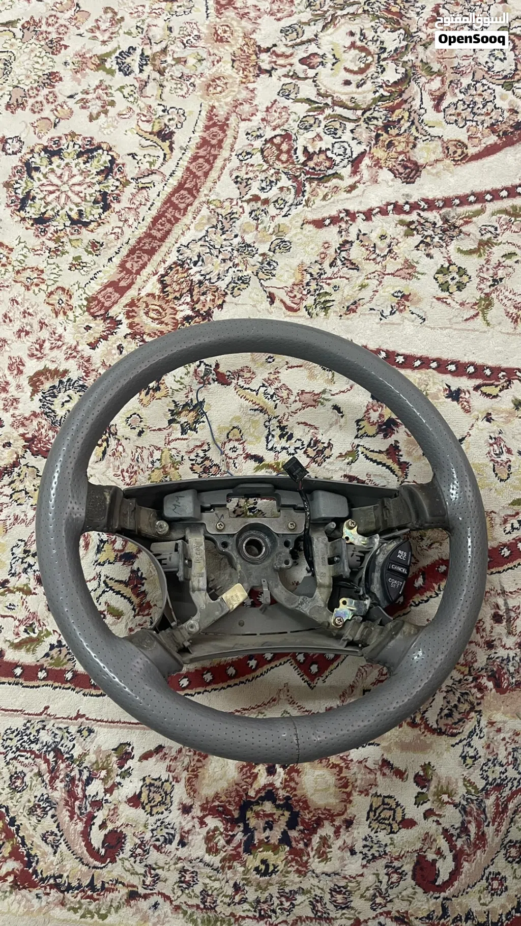 سكان افلون من 2000-2004