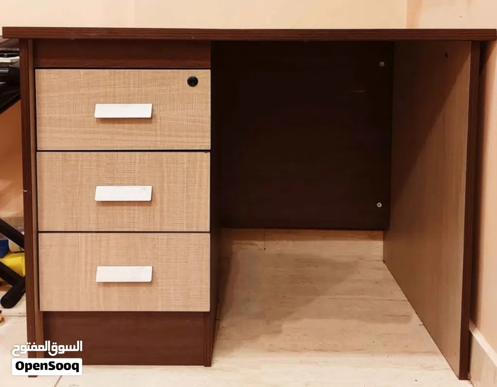 Study Table in excellent condition