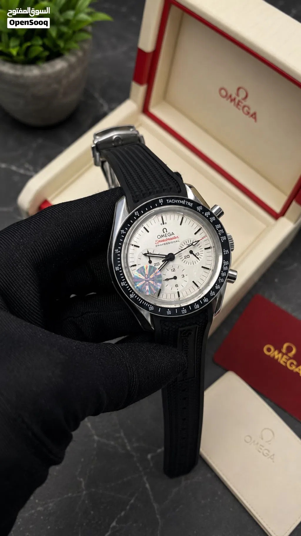 Omega Speedmaster Professional Men’s Watch – Rubber Strap ( Fly back machine)