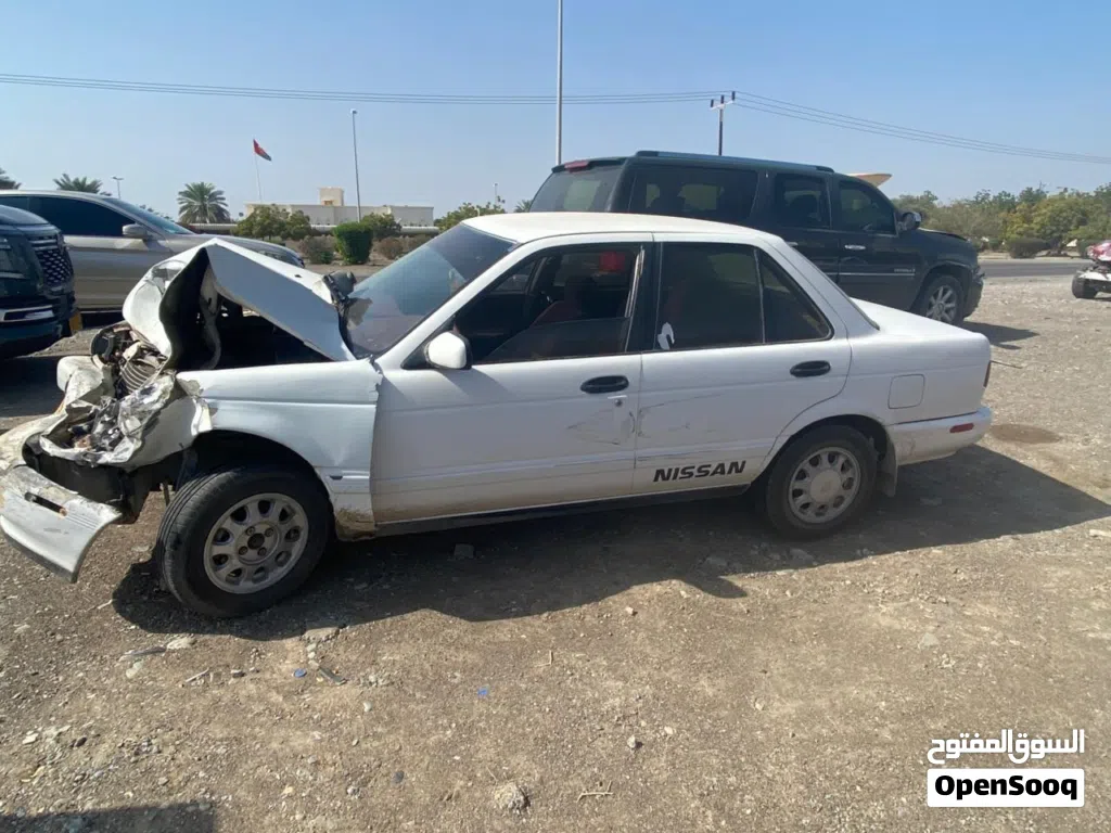 قطع غيار نيسان صني