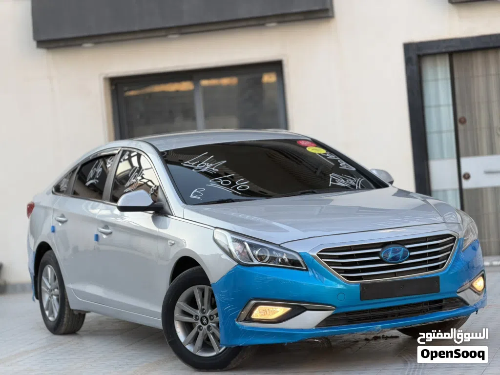 Hyundai Sonata Blue