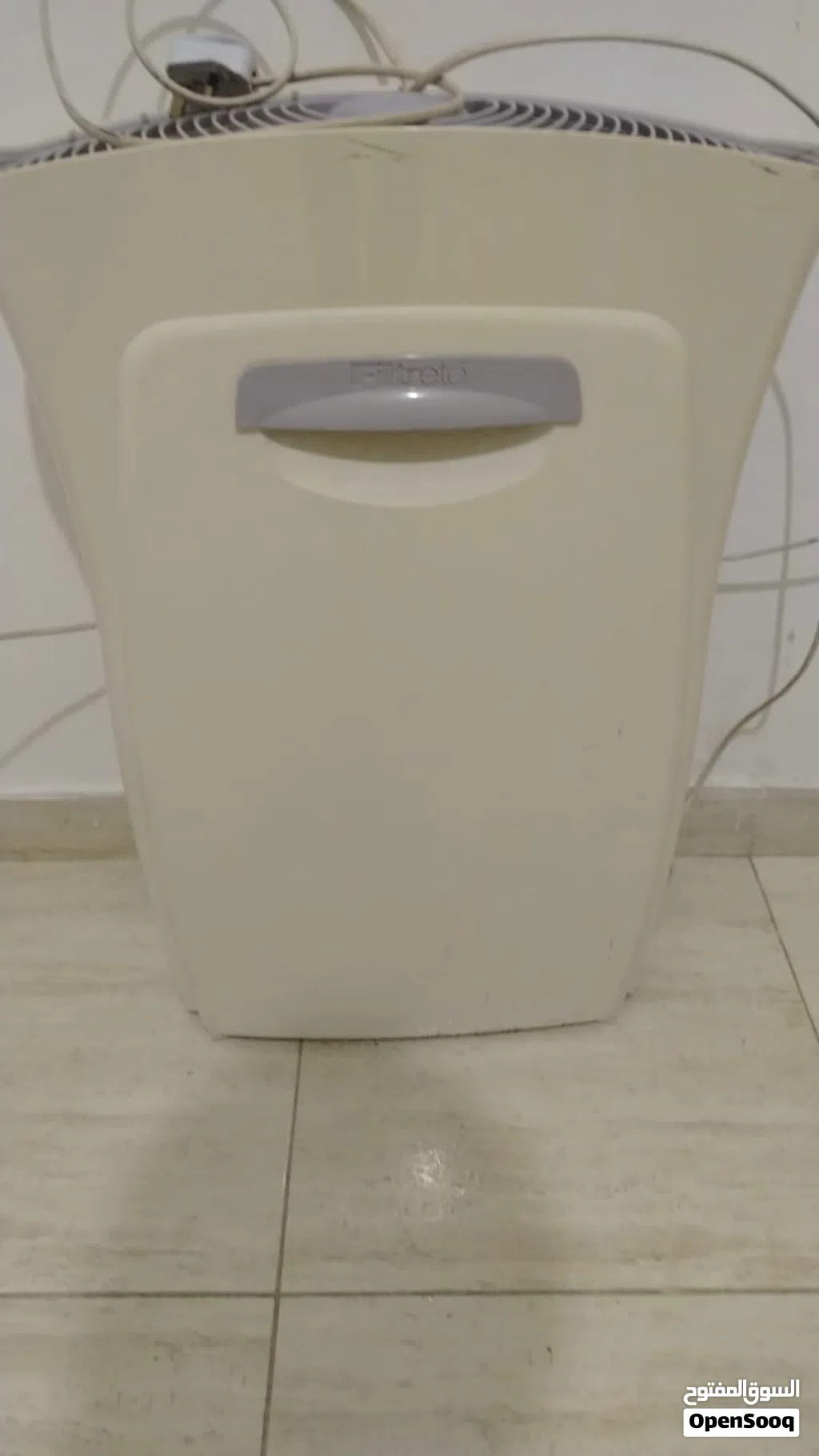 منقي هواء استعمال بسيط.