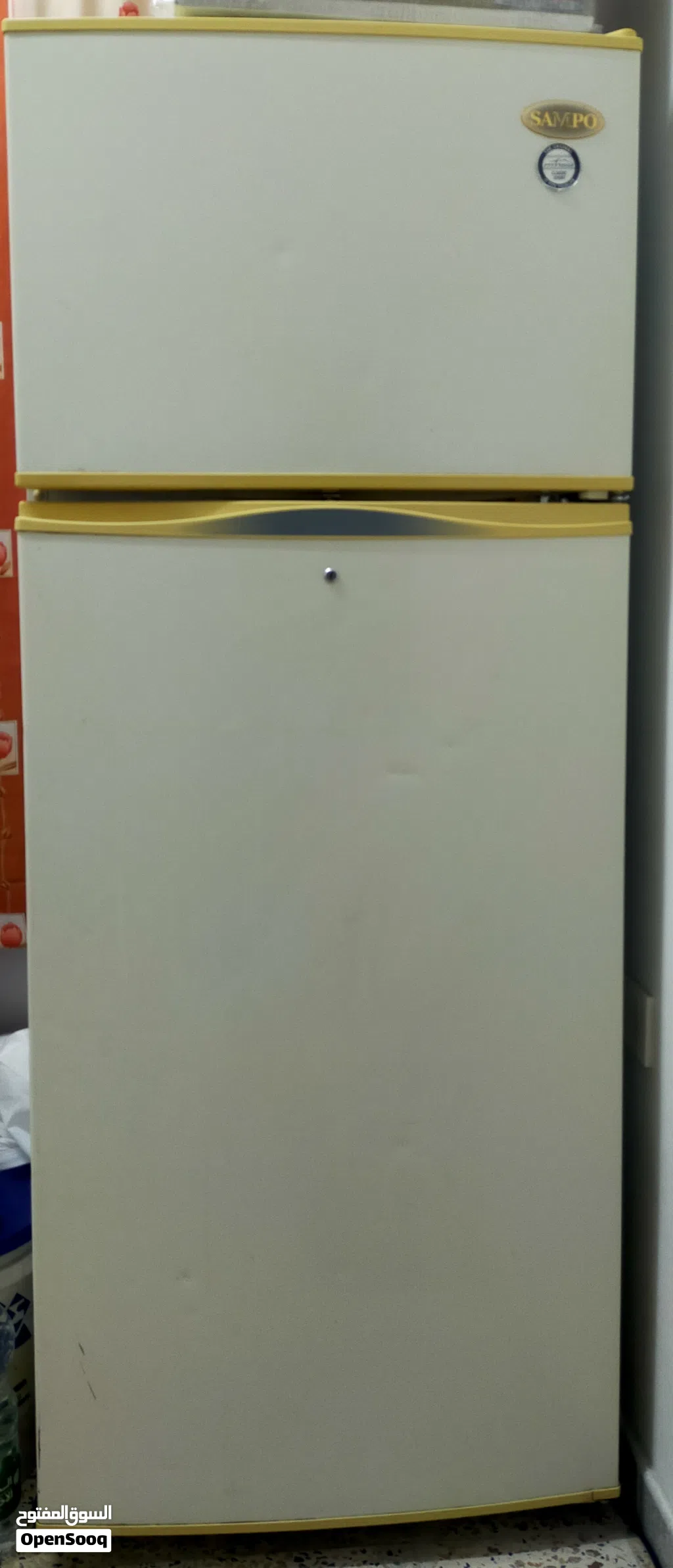 SAMPO- 67 kg fridge is for sale. The quality of the creation is very good.