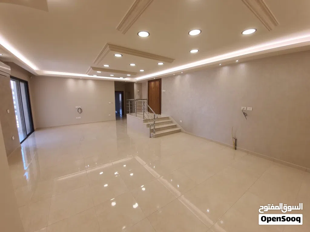 شقة غير مفروشة للإيجار ( Property 49070 )-164972