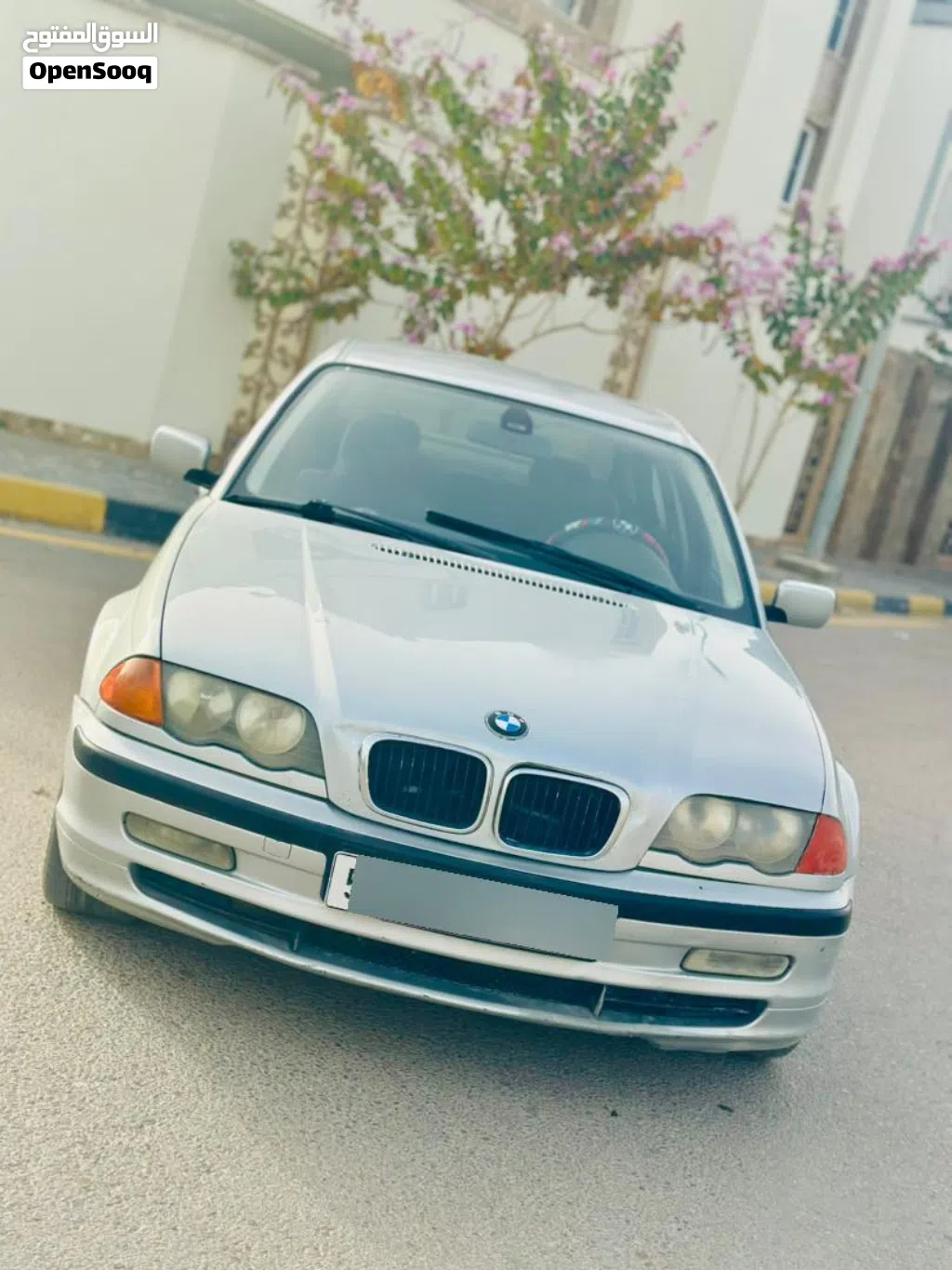 بي ام دبليو الفئة 3 328