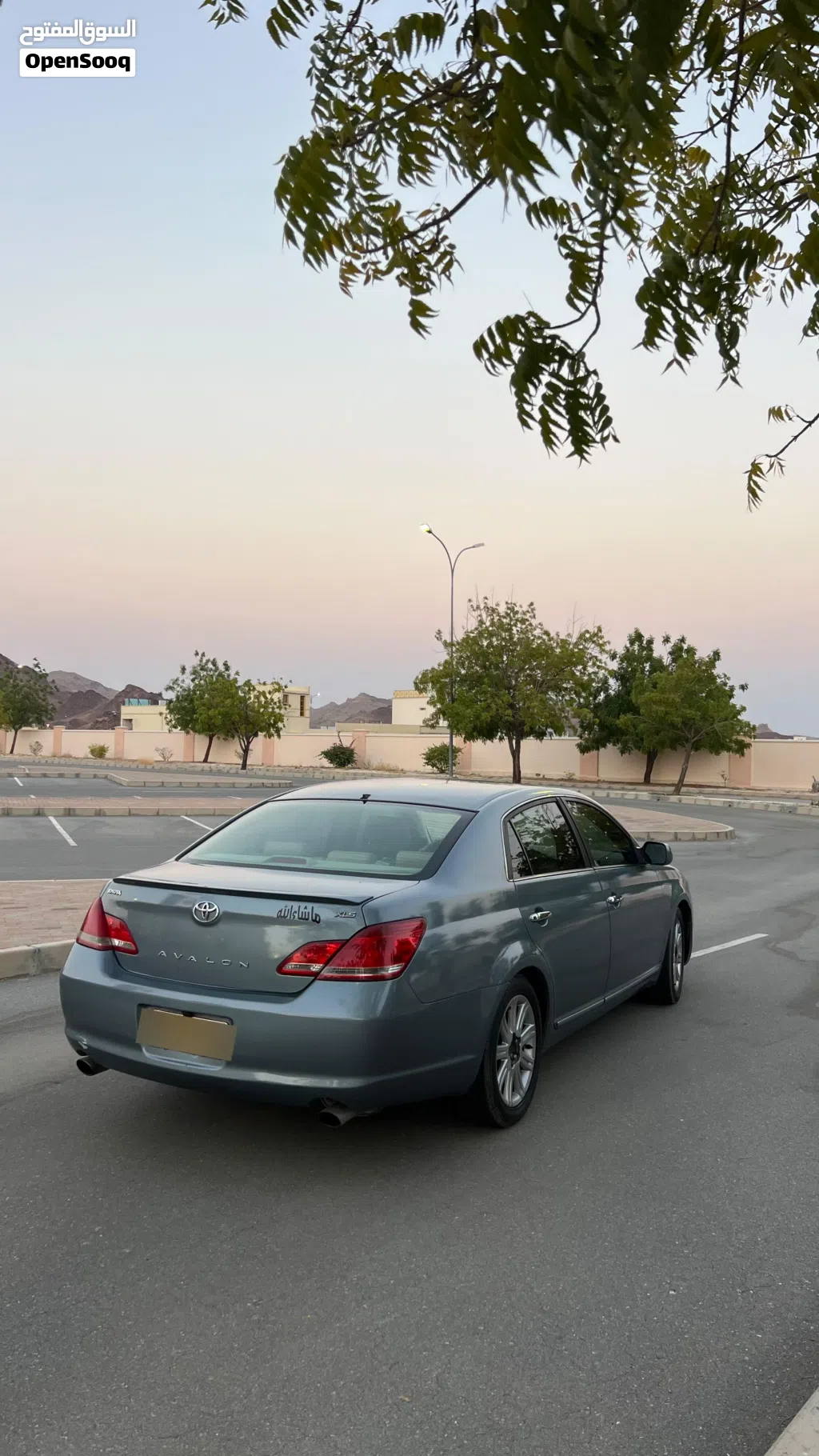 تويوتا افالون XLE