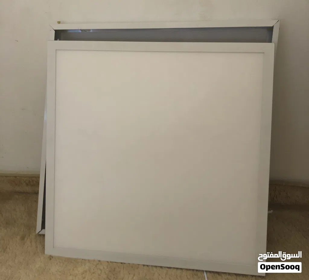 لمبة لد 60*60