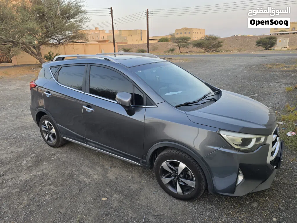 JAC JS3 Luxury