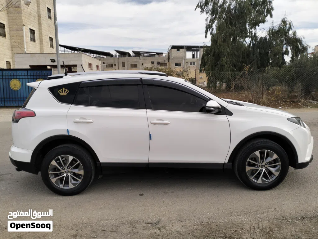 Toyota RAV 4 XLE