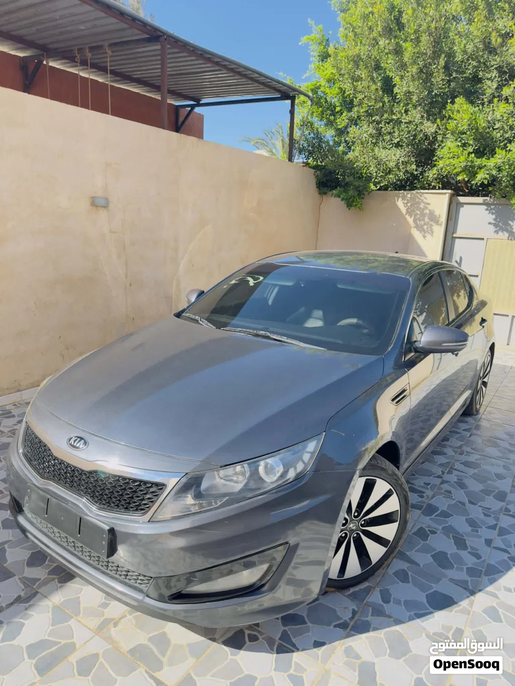Kia K5 Standard
