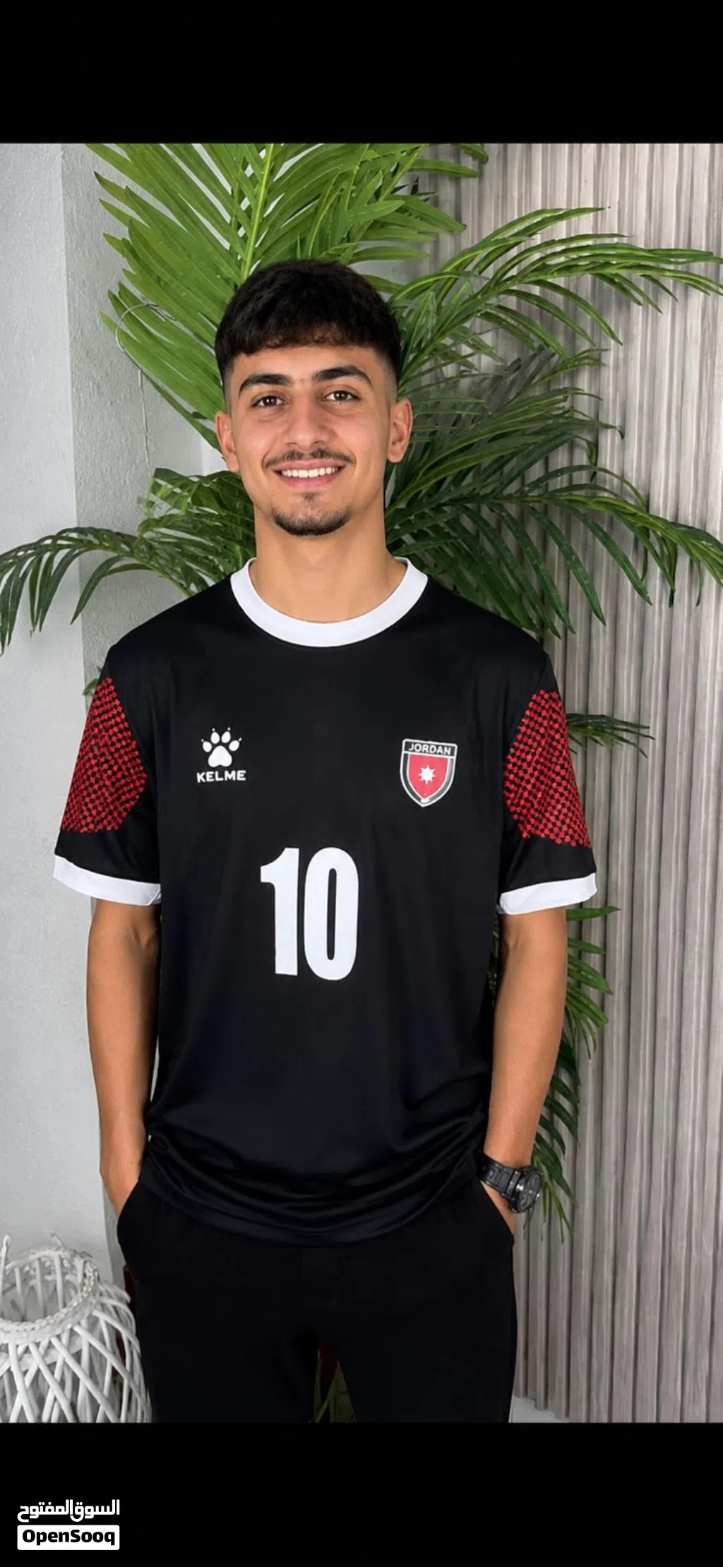 بلوزة المنتخب الاردني لسنة 2026 توفرت متوفرة بمقاسين ( 1 ، 2) ومتوفرة بلونين رقم