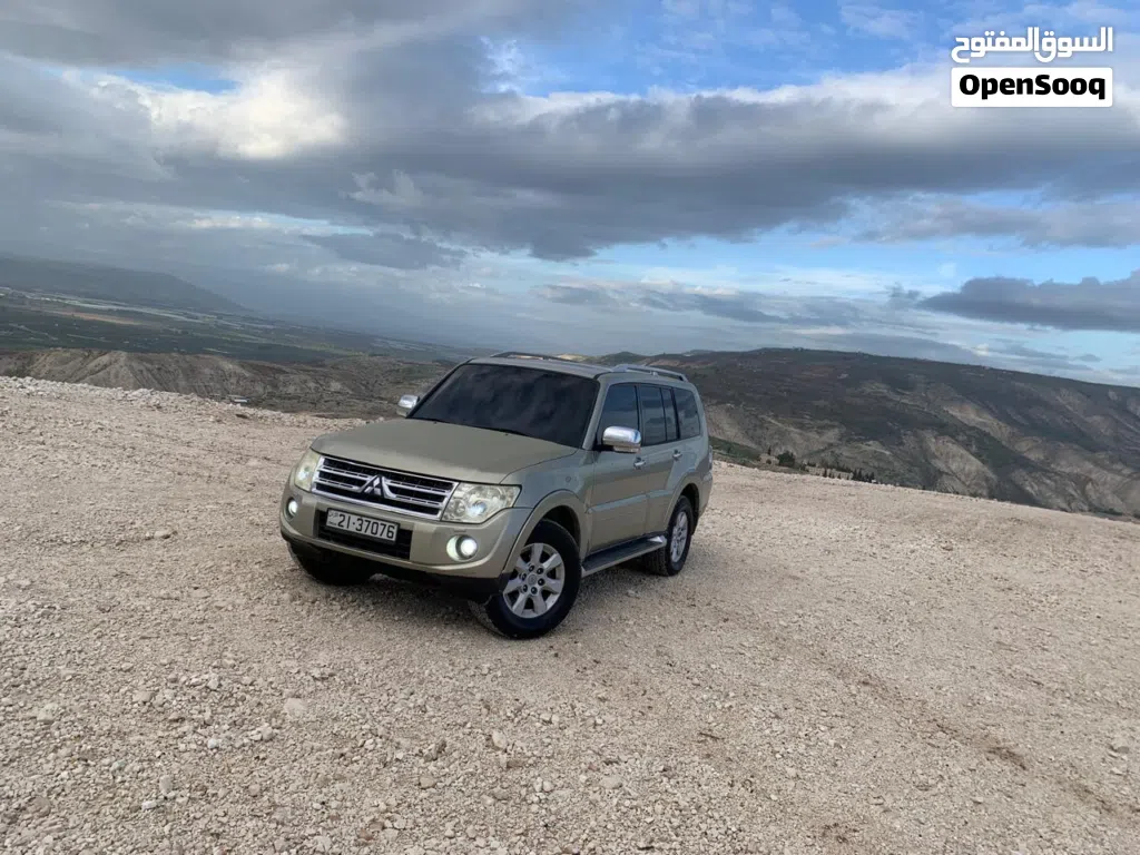 Mitsubishi Pajero GLS