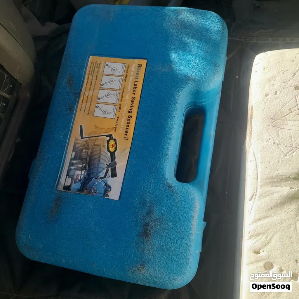 عفريته شبه الجديد