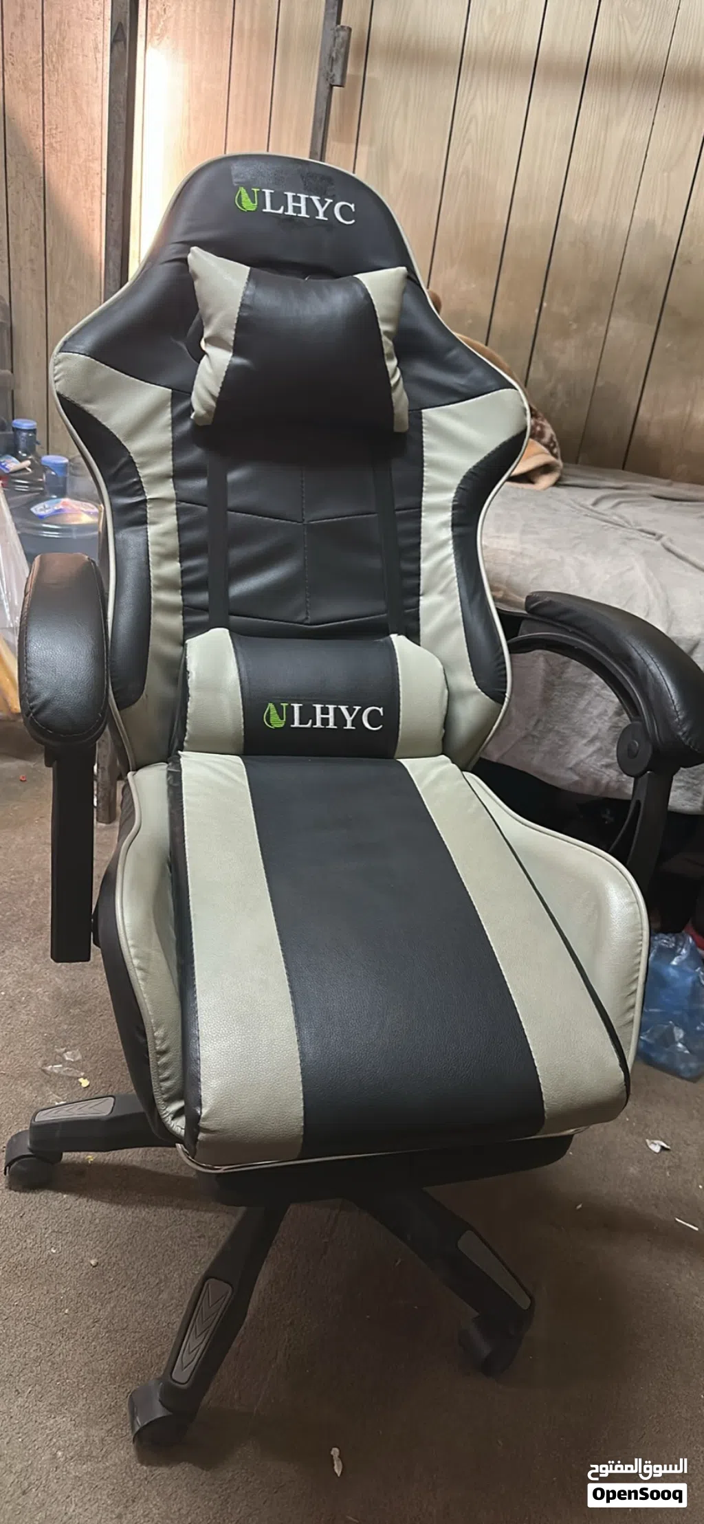 LHYC GAMING CHAIR