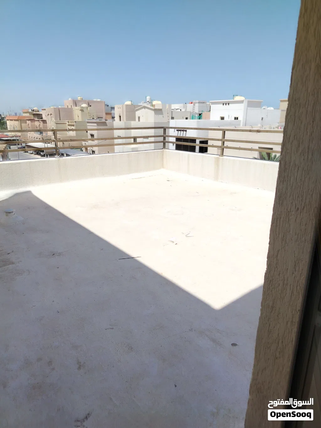 للايجار في سلوي