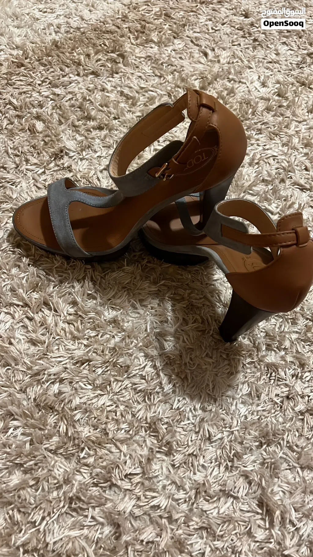 حذاء كعب عالي ماركة Tod’s اصلي