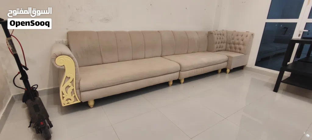 طقم كنب زاوية للبيع بشكل عاجل