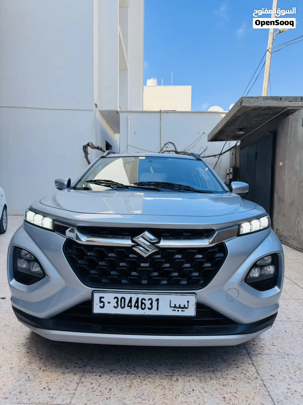 Suzuki Fronx Standard