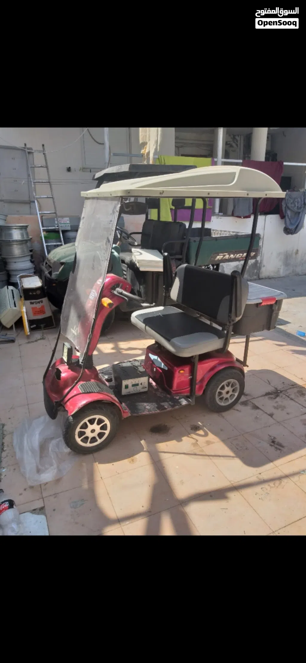 كراسي كهربائيه لذوي الاحتياجات الخاصه