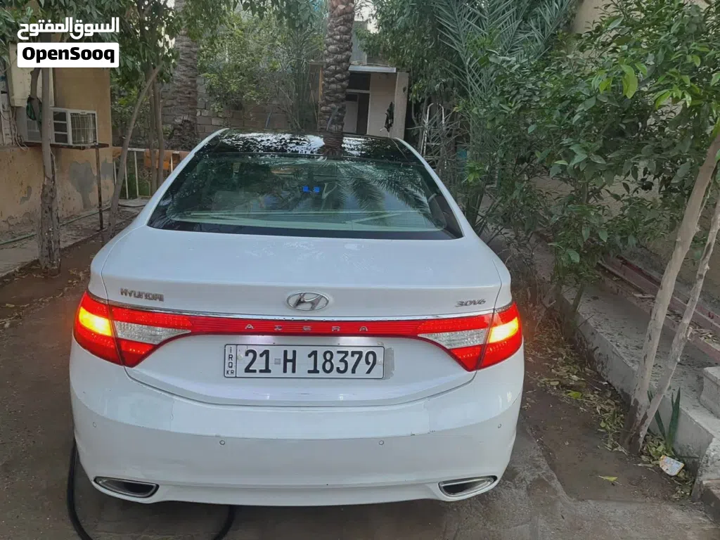 هيونداي ازيرا Standard