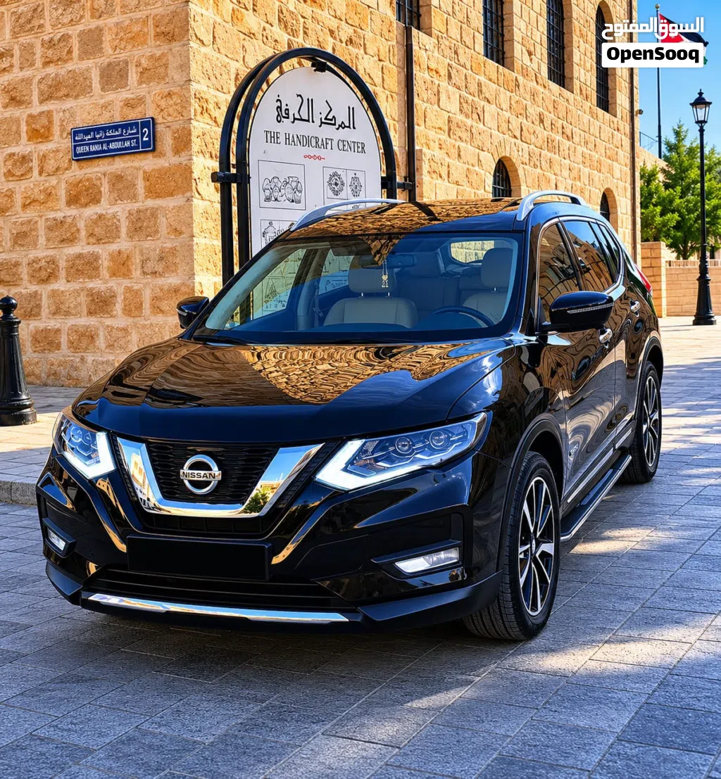 نيسان X-تريل SV1