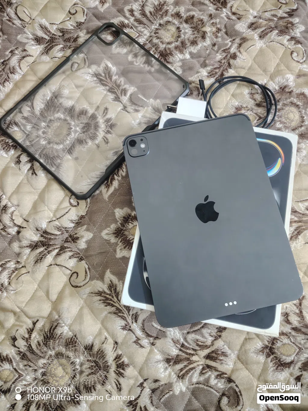 ايباد11برو معالجM5 بطاريه 99سعر 1150قفل