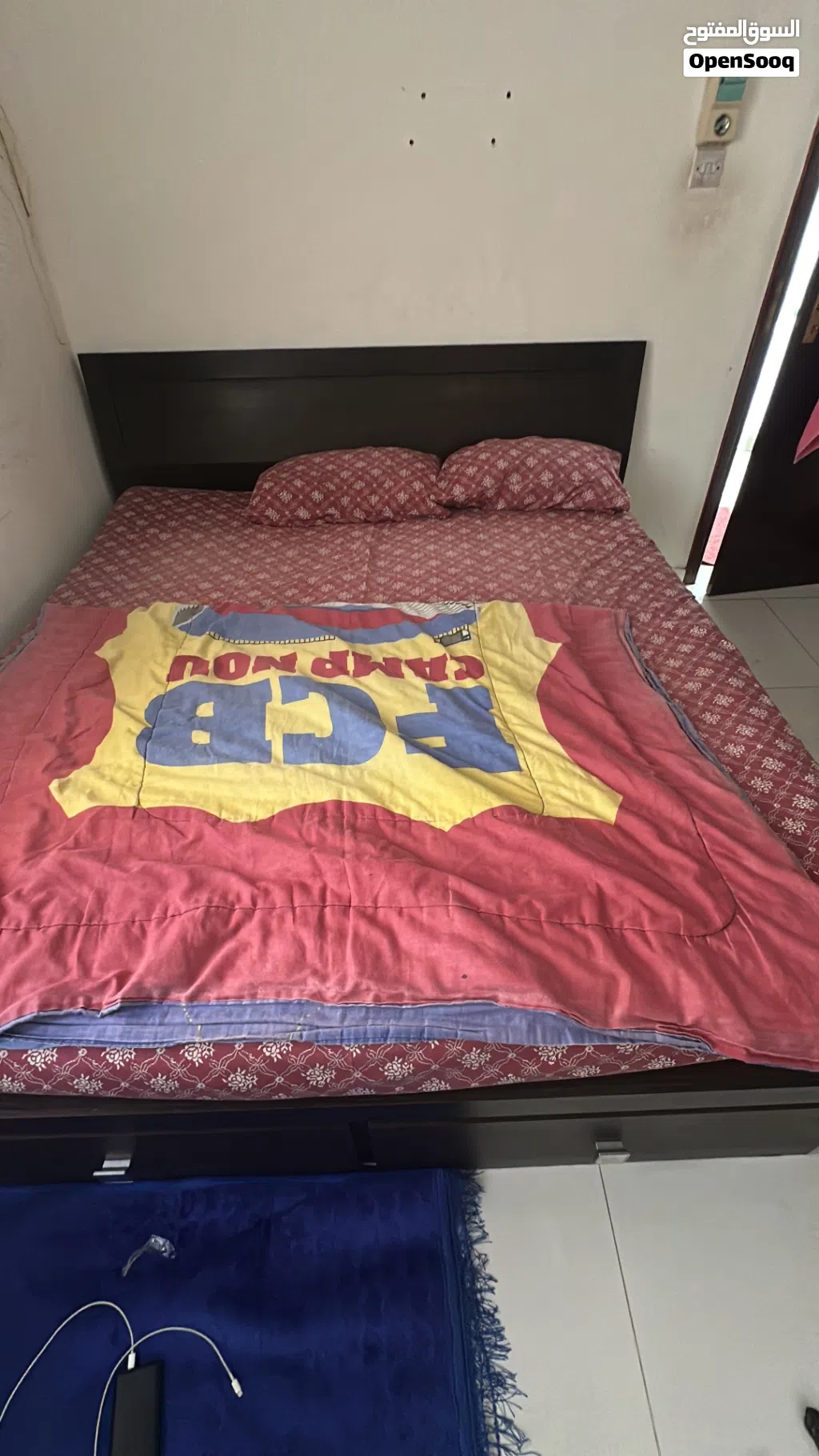 PAN bed with storage