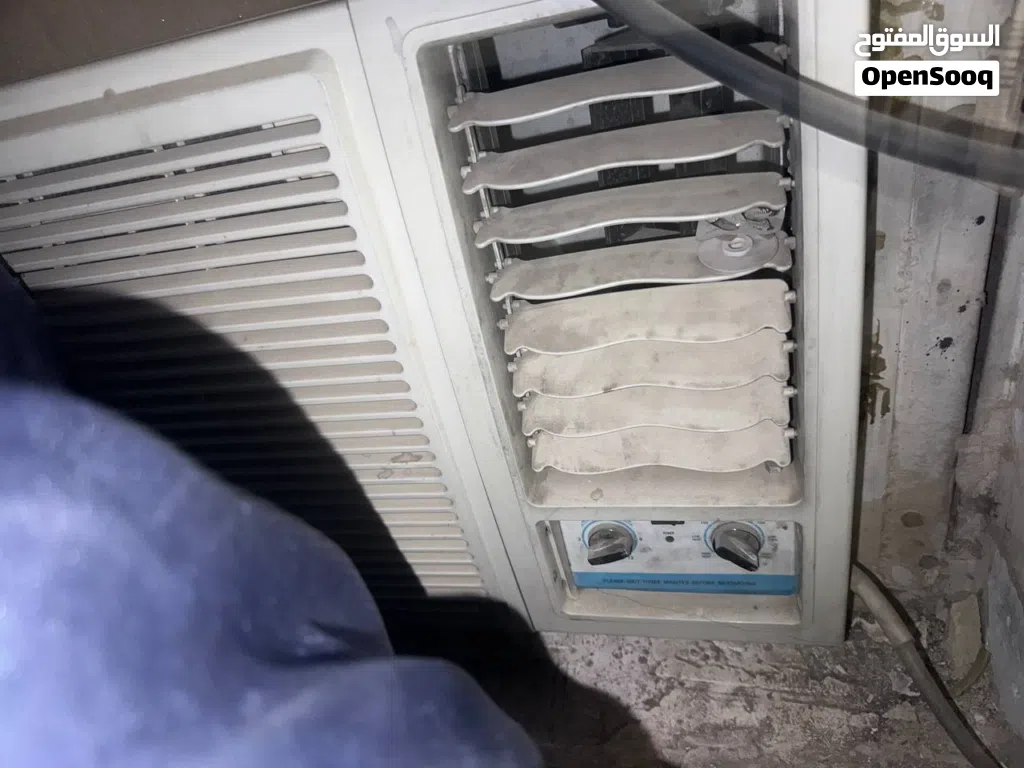 مكيف طنين ميديا مخلص غاز