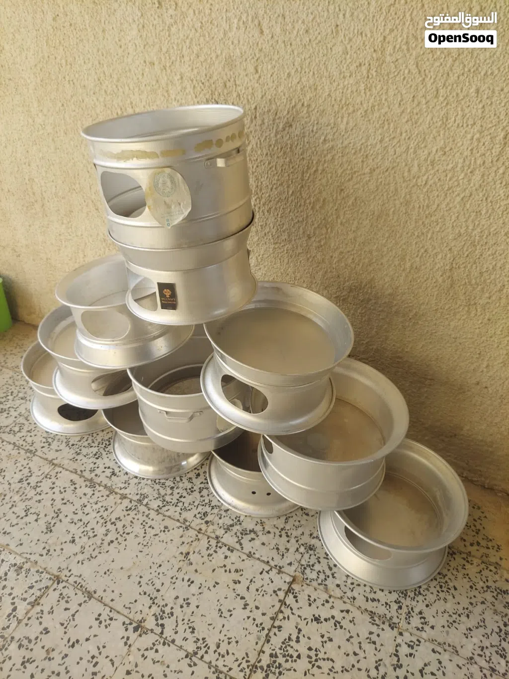 حامل طناجر مناسبات او بوفيه
