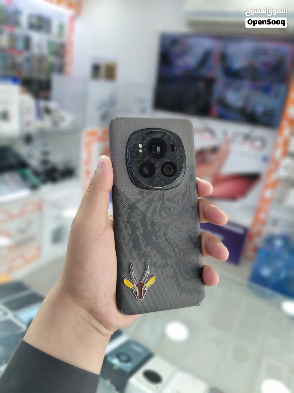 Honor magic 6Pro only back part broken 12/515GB