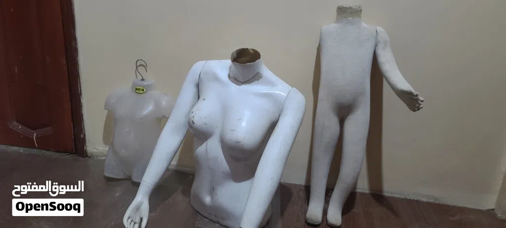 اصنام لعرض الملابس