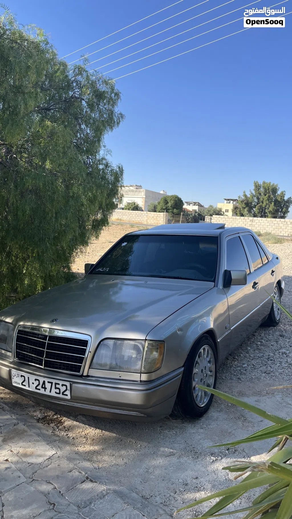 مرسيدس بنز الفئة-E E 200