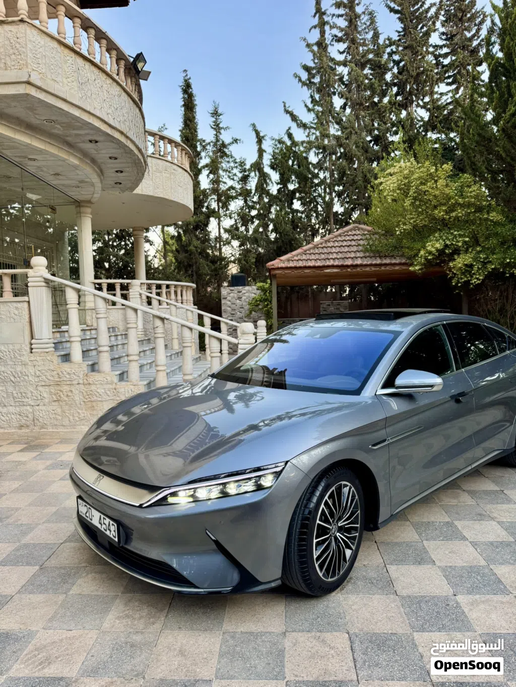 بي واي دي هان