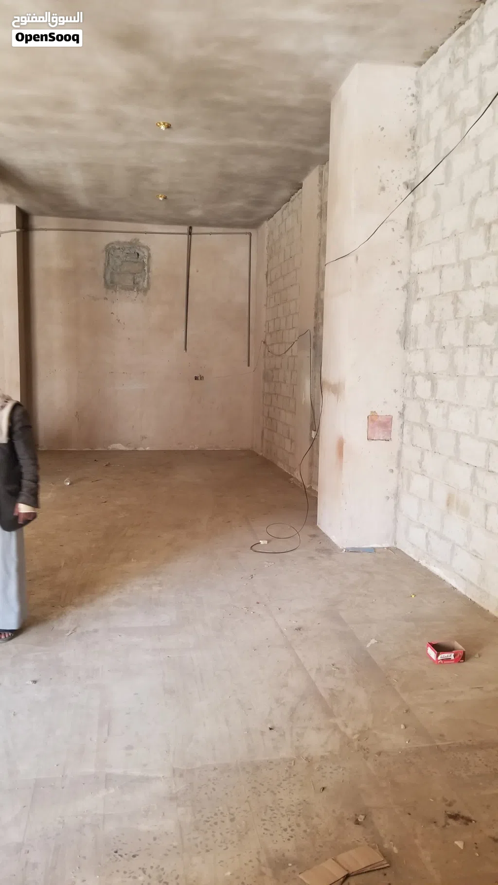 2 محلات للايجار بيت بوس قريب شارع الخمسين