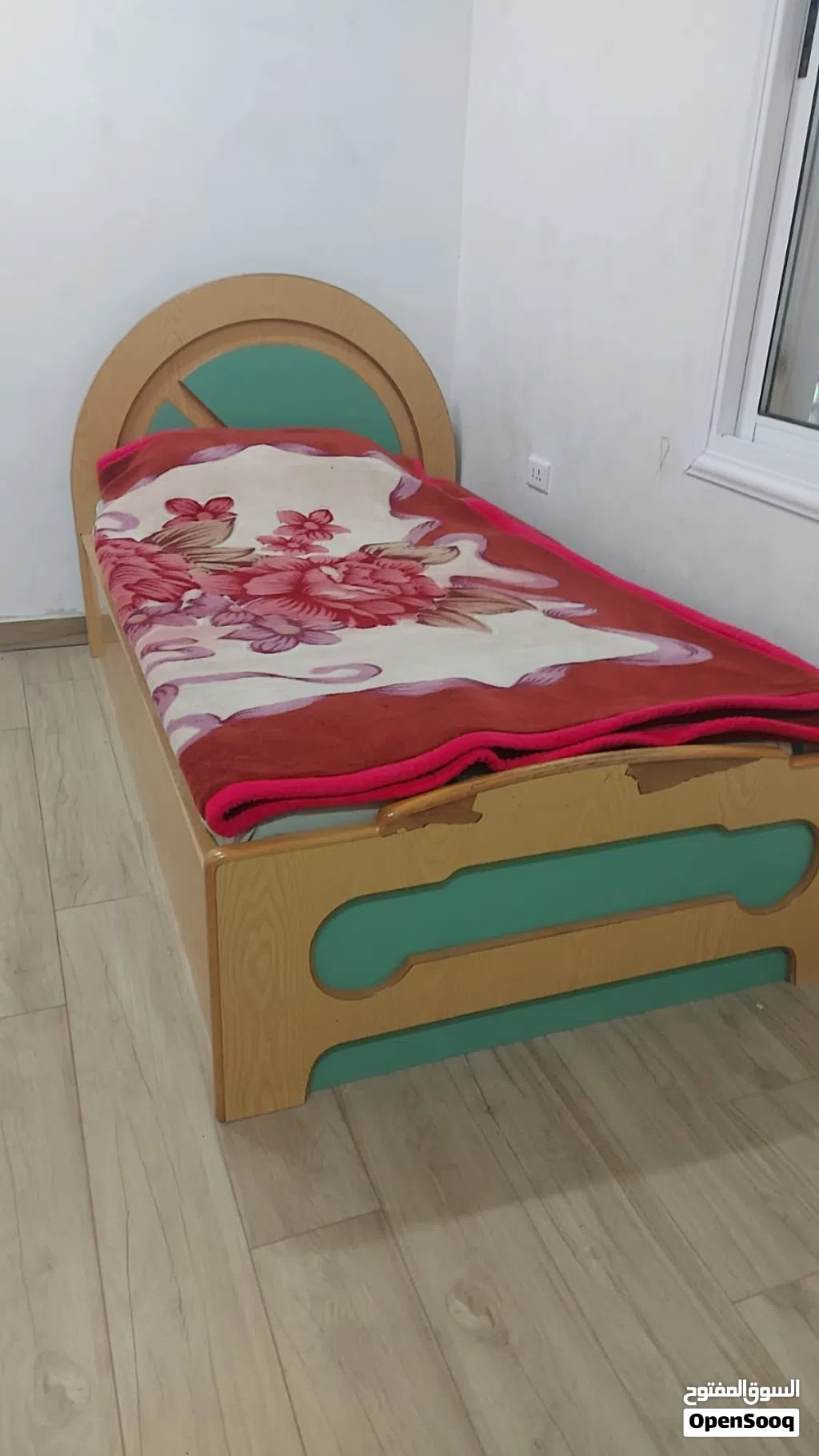 غرفة نوم شبابية وماستر