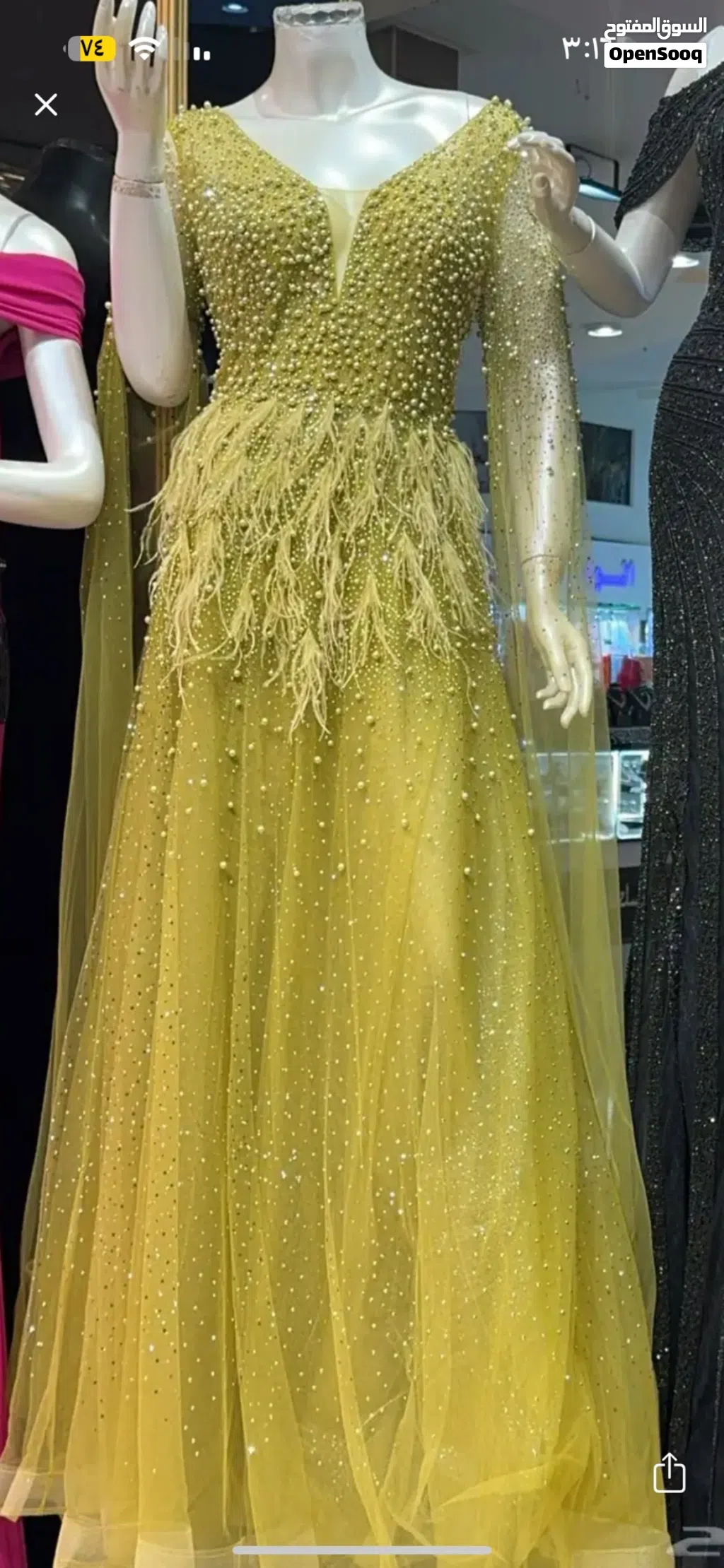فستان مستعمل 4 ساعات