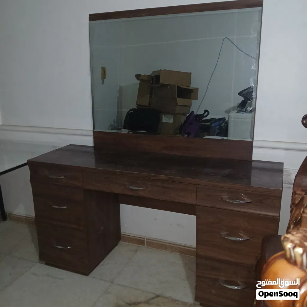 تسريحة تفصيل بحالة جيدة جدا للبيع