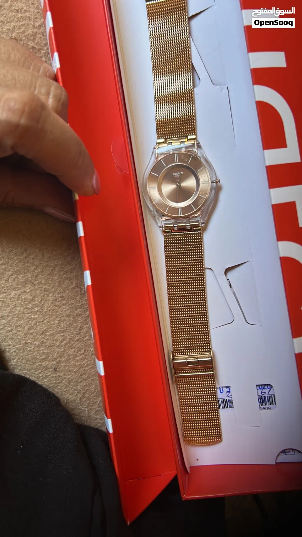 ساعه swatch goldrose جديده