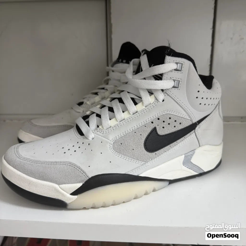 Nike air flight lite mid in Photon dust