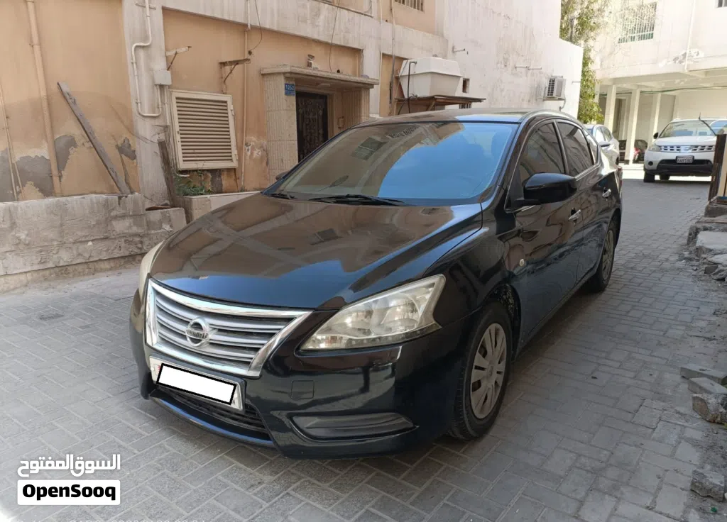 نيسان سنترا SV