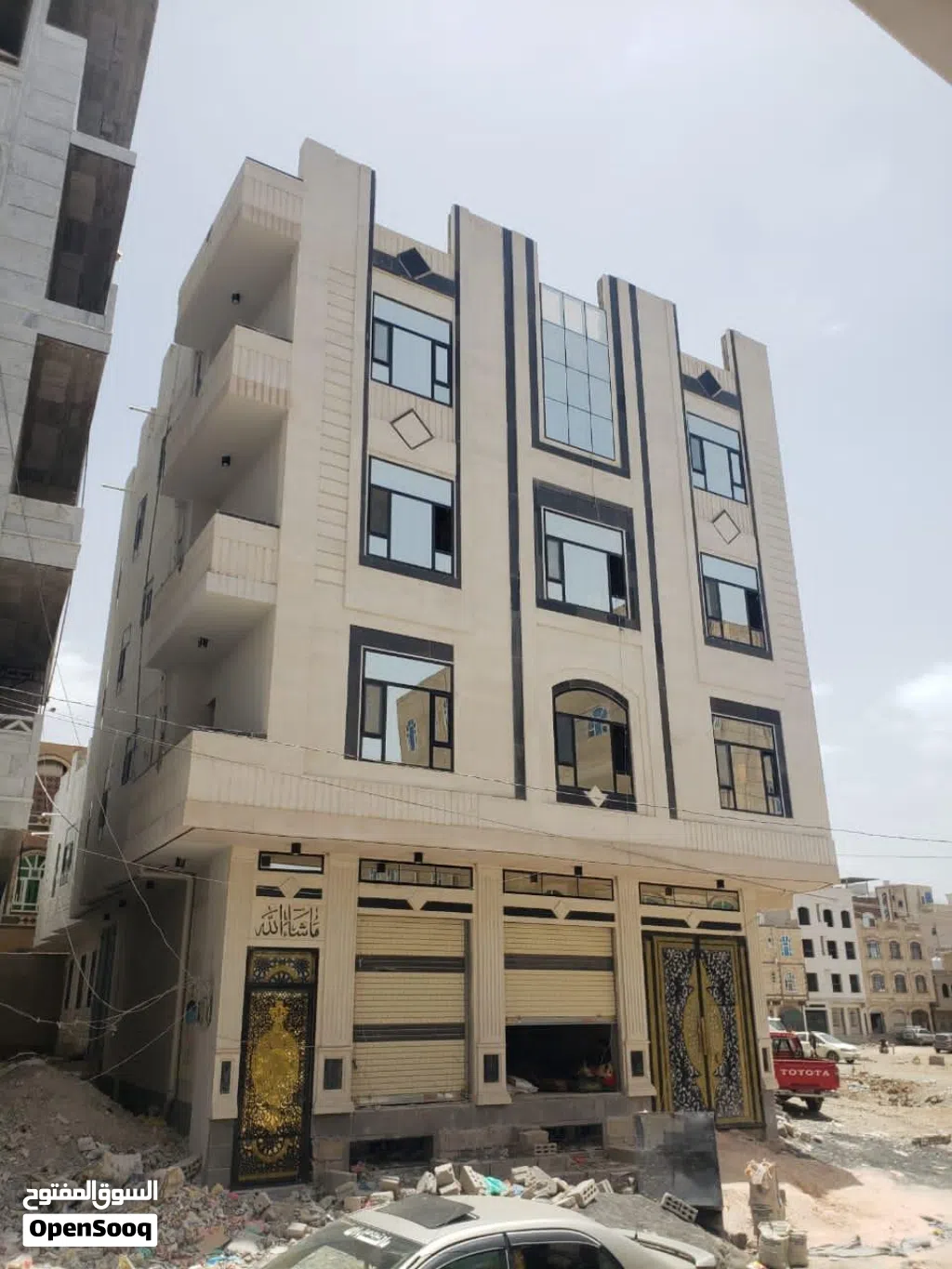 عماااااره تجاريه استثماريه للبيع سعوان