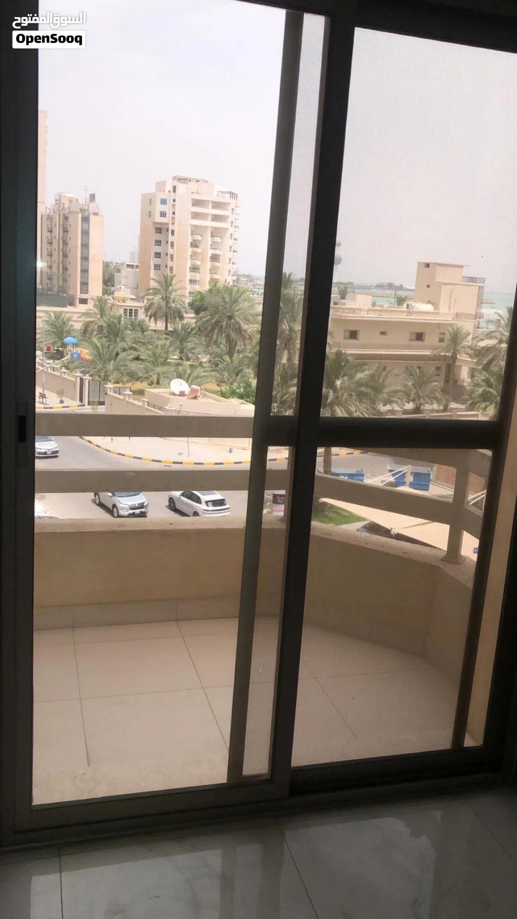 للوافدين شقة تري البحر بنيد القار