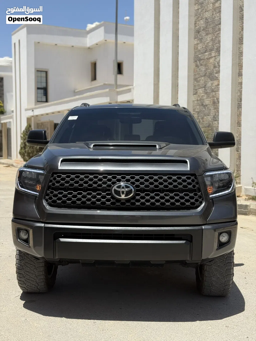 Toyota Tundra SR5