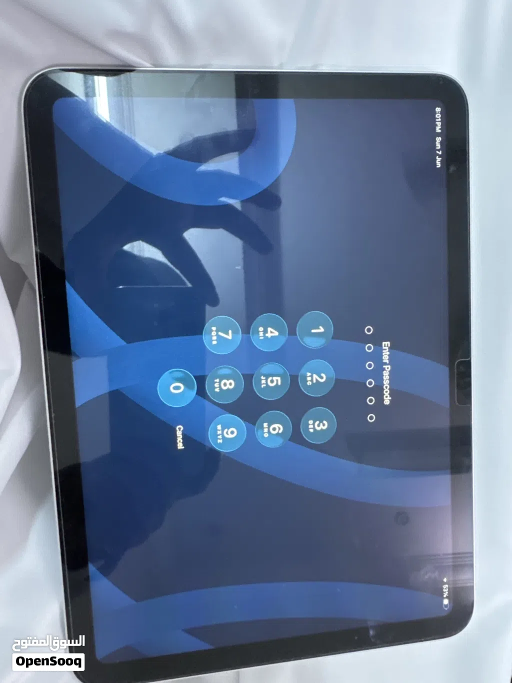 ايباد اير 11 نظيف جداً