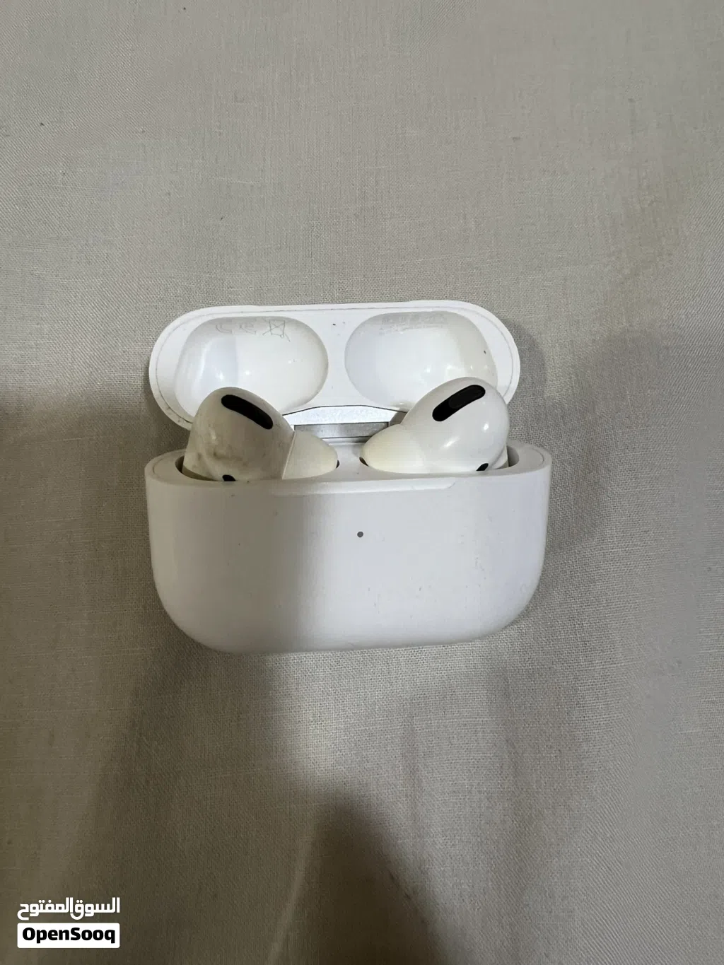 AirPods Pro ون
