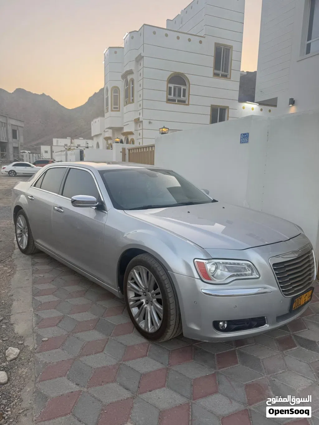 كرايسلر 300 300S v8